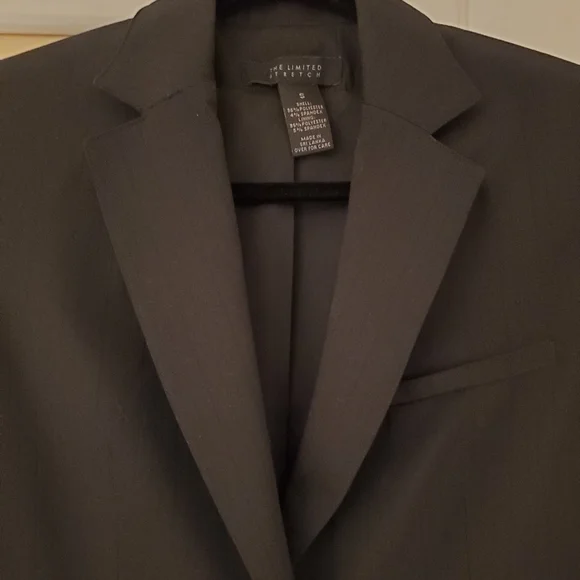 The Limited Women's Tailored Blazer - Picture 6 of 7